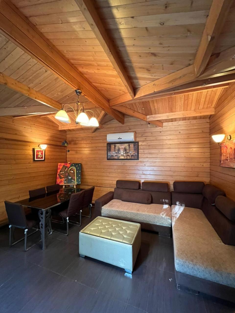 Namanbagh Hotel Алвар Екстериор снимка